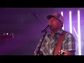 Casey Donahew performs "Kiss Me" in San Diego | Moonshine Beach