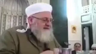 علماء سوريا يكشفون حقيقة محمد راتب النابلسي الذي ليس شيخا أصلا 