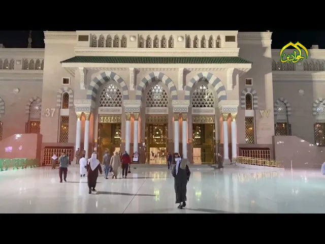 ⁣رُوِيَ عَنِ الإِمَاْمِ الصَّاْدِق (ع): سُمِّيَتْ فَاطِمَةُ الزَّهْرَاءُ زَهْرَاءَ لِأَنَّ اللَّهَ ..