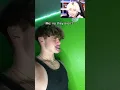 World s Biggest Lips