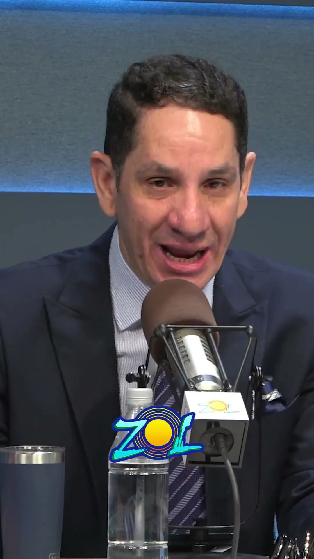 EL DÓLAR SE REVALORIZA Y LOS ESTADOS UNIDOS SIGUEN GANANDO CON EL PETRÓLEO