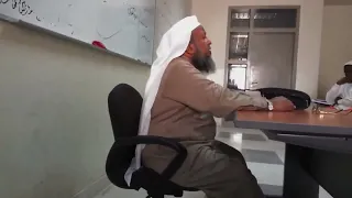 الشيخ محمد أيوب  رحمه الله   تلاوة نادرة  أمام طل  ابه    وأزلفت الجنة للمتقين غير بعيد  دندنها