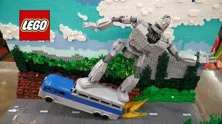 LEGO Skateboarding Iron Giant