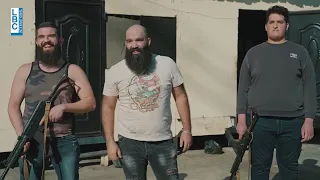 بتدخنو حشيش 