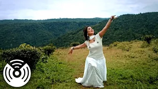 tahsan kona chhuye dile mon