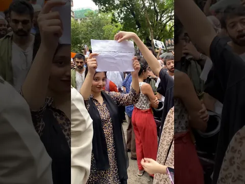 Paper Leak Protest in Mumbai: Students Speak Out | Full Vlog Akram Rider #students #democracy