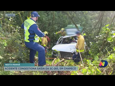 Acidente congestiona saída da SC-283, em Chapecó