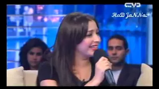 جنات تغني لمحمد عبده دندنها