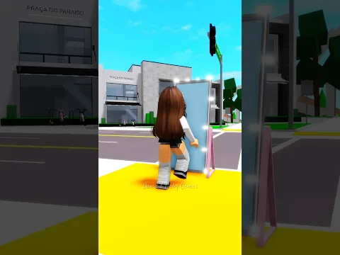 She used the magic mirror and pushed the crowd away wildly 😅💀 #shorts #viralshort