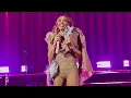 Lagu Hilary Duff: What Dreams Are Made Of [Live Debut 4K] (London, United Kingdom - January 19, 2026)