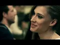 Melendi - Cheque al portamor (Videoclip oficial)