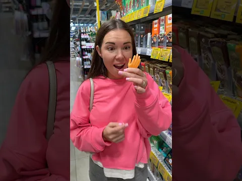 Video Thumbnail: Little Hand and chocolates