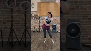 الرقص على الأغاني   الواد قلبه بيوجعه               دندنها