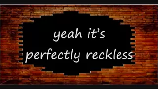 halestorm break in lyrics in video