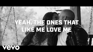 Brantley Gilbert - The Ones That Like Me (Lyric Video)
