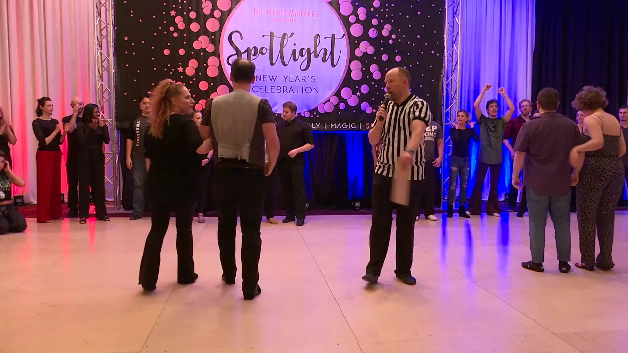 Spotlight New Years 2018 2019 Swing 16 Round 1