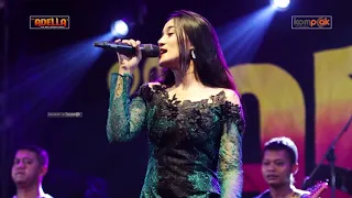 Download GAUN MERAH - HANA MONINA - ADELLA MP3