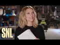 Download Lagu SNL Host Scarlett Johansson Gets in Beck Bennett's Head