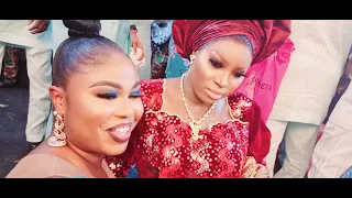 hot bride dig it down with sule alao malaika on stage at her wedding
