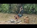 Download Lagu Confronting a giant python, a day of fishing in the stream full of excitement for 2 highland boys