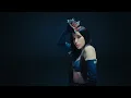 Burcu Güneş - BEN YANMAM (Official Music Video)