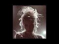 Miley Cyrus – Secrets Featuring Lindsey Buckingham, Mick Fleetwood