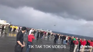 ناار لحظة إختراق جدار الصوت من قبل الطائرة F22 الأمريكية 