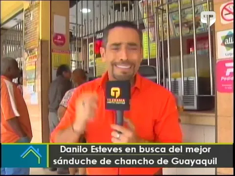 Danilo Esteves en busca del mejor sánduche de chancho de Guayaquil