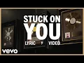 Download Lagu Elvis Presley - Stuck on You (Official Lyric Video)