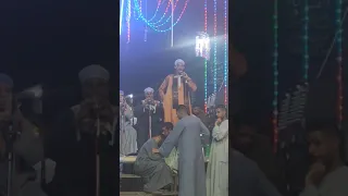 افراح العزيه الرئيس قاسم والفنان حسن موال يعيني ع اللي متمرت فيه عشرتنا دندنها