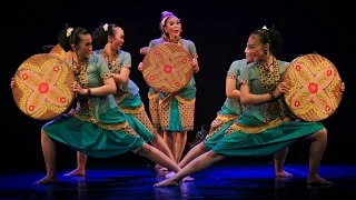 tari tampah bubrah oleh kontingen ugm yogyakarta peksimida tari d i yogyakarta 2016