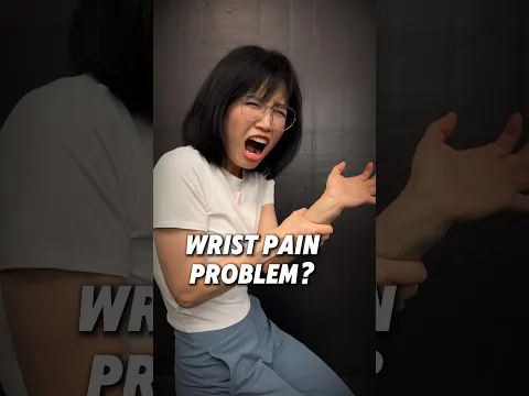 Stop rubbing your wrist for persistent pain! 🛑 #wristpain #alignment  #posture #strengthtraining