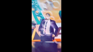 لحظة تتويج البطل جمال بلماضي بأفضل مدرب لعم 2019  لحظة تتويج البطل جمال بلماضي بأفضل مدرب لعم 2019