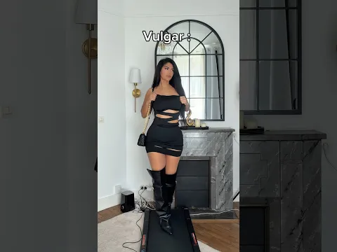 Vulgar VS elegant