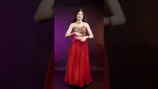 طفلة الذي مثلة مع سلمان خان Whatjhumka Jhumka Shorts Keşfet عليا بهات رانفير سينغ Mbcbollywood 