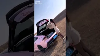  حط لايك يبن الناس من تمشي بهداوة دندنها