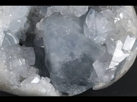 セレスタイト(天青石) クラスター 813g｜天然石 通販 キラリ石
