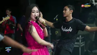 Sakit Dalam Bercinta  Voc  Fira azahra Pringgondani live Ukir Sale Rembang 2020