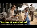 Download Lagu Kadın İstasyonda 3 Gün Bekledi — Ta Ki Çizmeli Çocuk, ‘Babamla Evlenir misin?’ Diyene Kadar