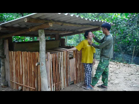 Download MP3 2 Days - Building a New Chicken Coop - The Difficult Life of a young Couple Living in the Mountains