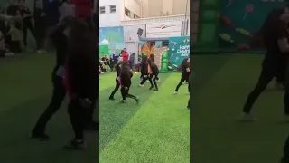 استعراض هرمون السعادة 