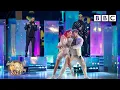 Download Lagu Craig David and MNEK perform Who You Are in the Ballroom ✨ BBC Strictly 2021