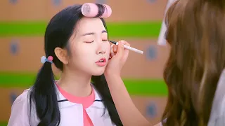 بنت بسيطه بتدخل لمدرسه جديده فبتلاقي مغنيها المشهور بيدرس معاها فنفس الفصل وبيغير حياتها ملخص مسلسل 