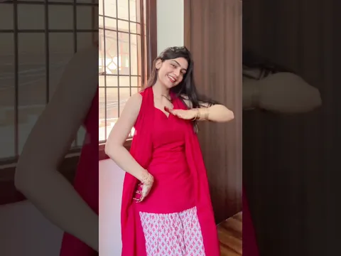 Kya bataye 😂| Manisha Sati | Dance Video #youtubeshorts #dance