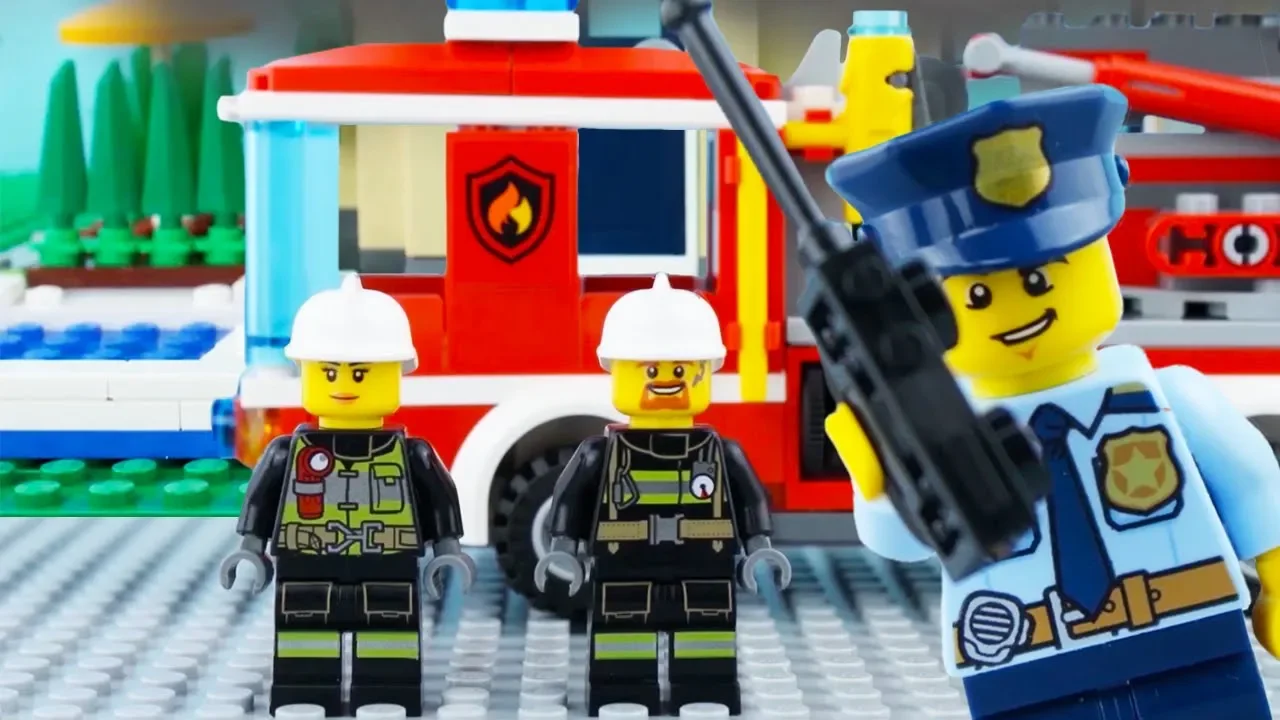 Lego City 60216 Downtown Fire Brigade Speed Build