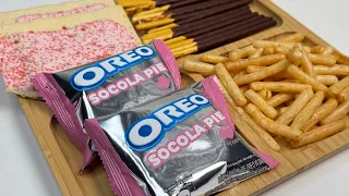 ASMR Filling platter with sweets