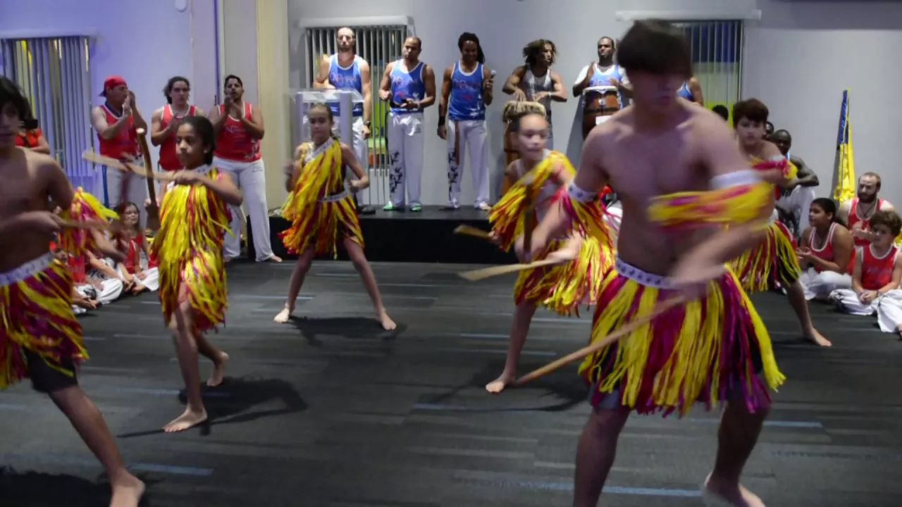 Batizadio 2017 - Kids Maculele - Capoeira Brazilian Pelourinho