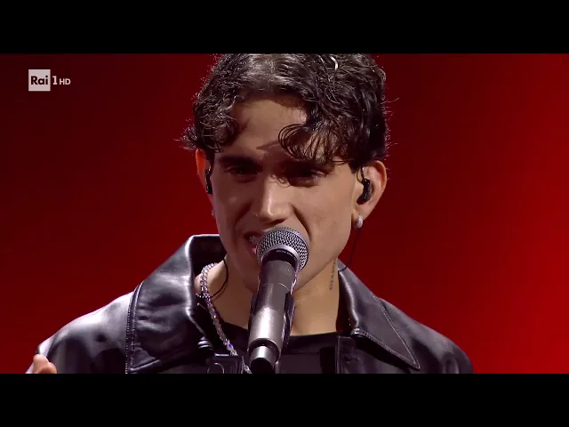 Sanremo 2026 - LDA & Aka7even cantano Poesie clandestine