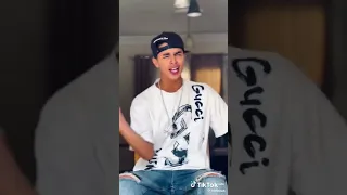   حدوته البلد دندنها