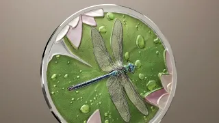 DRAGONFLY Lily Pad 